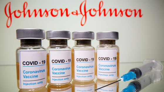 Skutki uboczne szczepionki na COVID-19. Dotyczy głównie mężczyzn