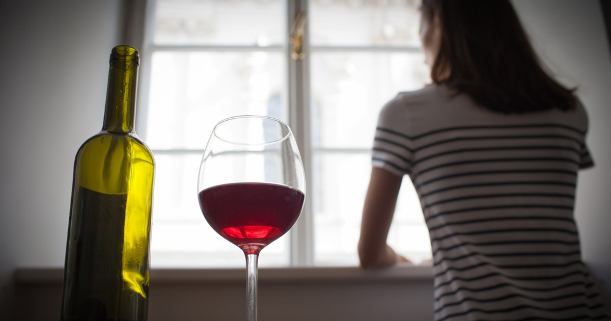 Po Jakim Czasie Od Wypicia Alkoholu Można Wziąć Tabletkę Przeciwbólową Po jakim czasie od wypicia alkoholu można bezpiecznie prowadzić?