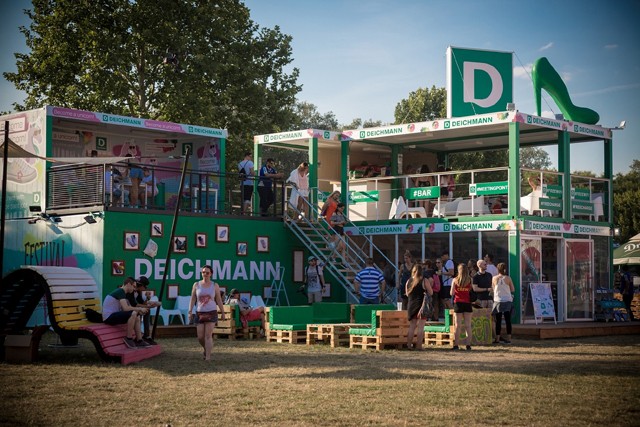 Mutasd meg kreativitásodat: készíts saját tervezésű cipőt a Sziget fesztiválon