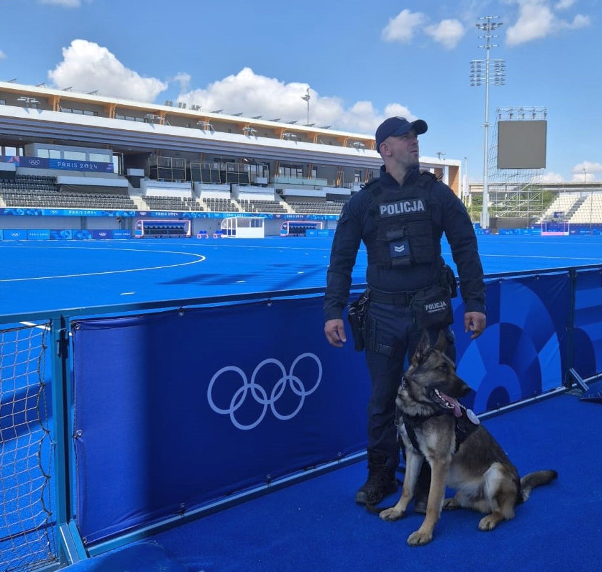 Polski policjant podczas Igrzysk Olimpijskich w Paryżu
