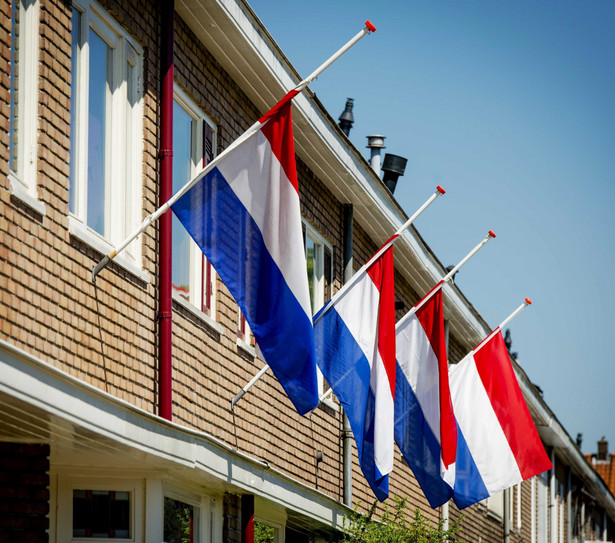Holandia: Samoloty z ciałami ofiar wylądowały w Eindhoven