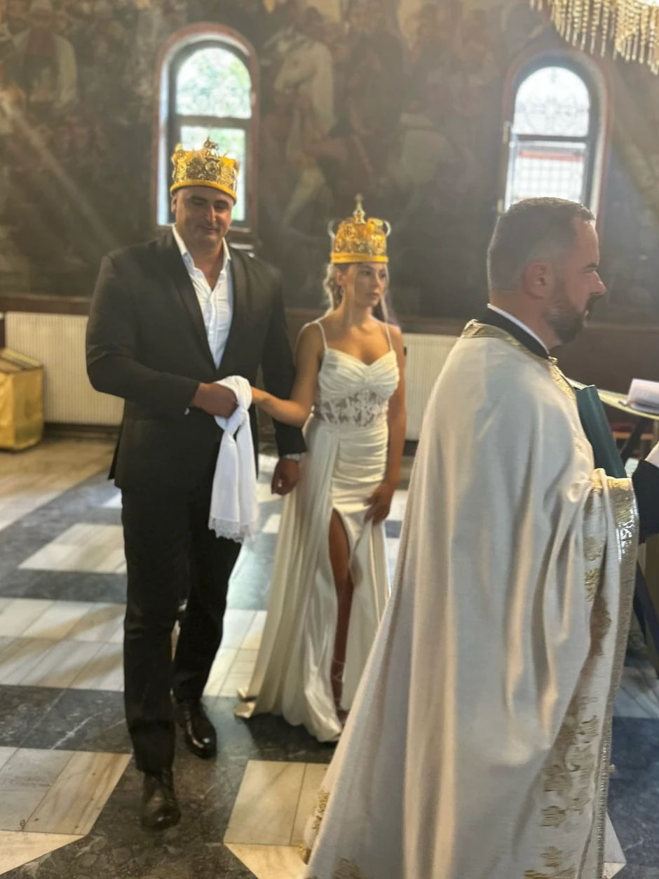 Crkveno venčanje Alena i Maje Hadrović