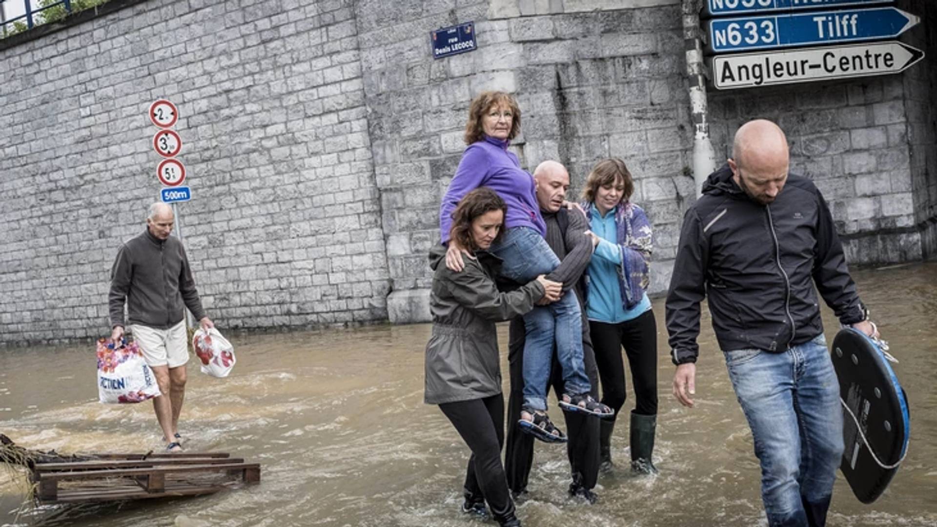 Kako su dve Albanke pomogle Goranu da sa porodicom pobegne iz poplavljene Nemačke 