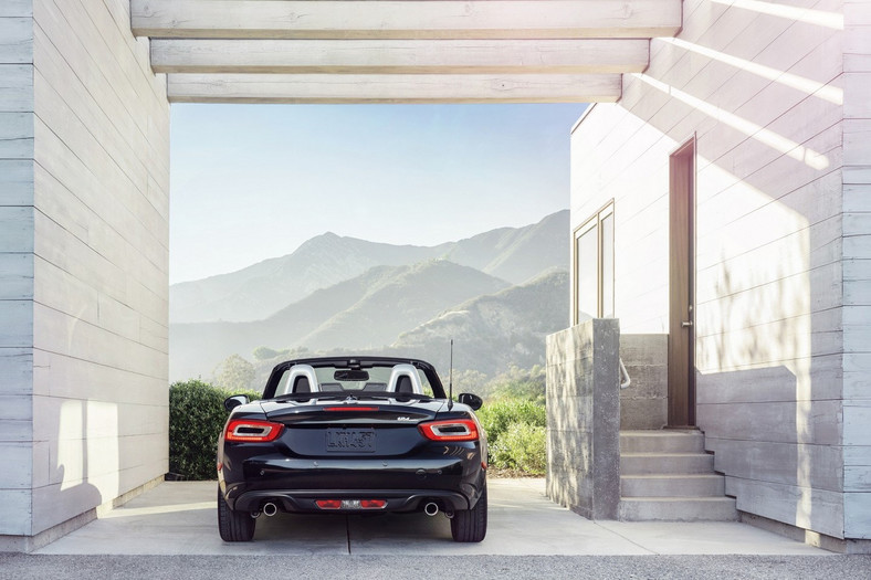 Fiat 124 Spider