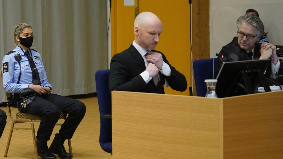 Anders Breivik w sądzie, 18 stycznia 2022 r.