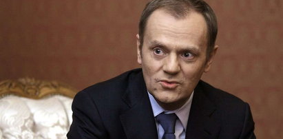 Tusk: Krzyż nie zasługuje na takie traktowanie