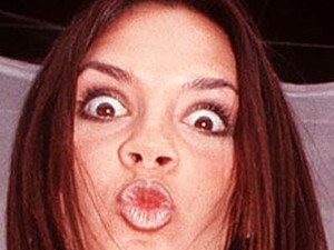 V mint Victoria Beckham - Posh Spice 40 éves