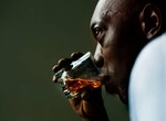 Does drinking alcohol make you look older?