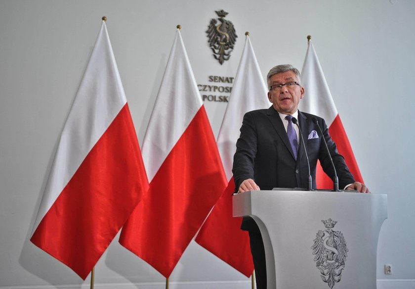 Senatorowie PiS zbuntowali się przeciw Karczewskiemu! Padły niewygodne pytania