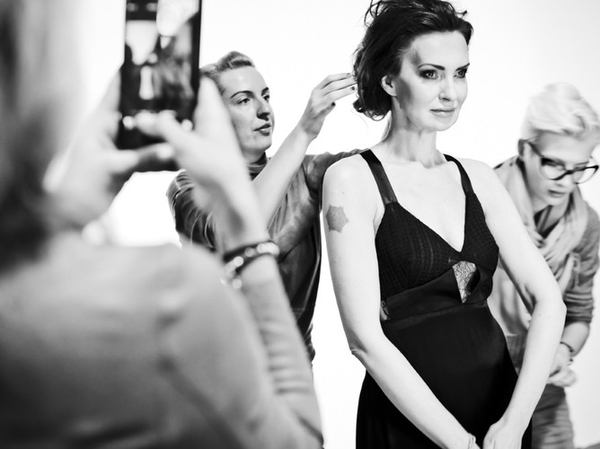 Agnieszka Maciąg za kulisami kampanii kosmetyków Clochee