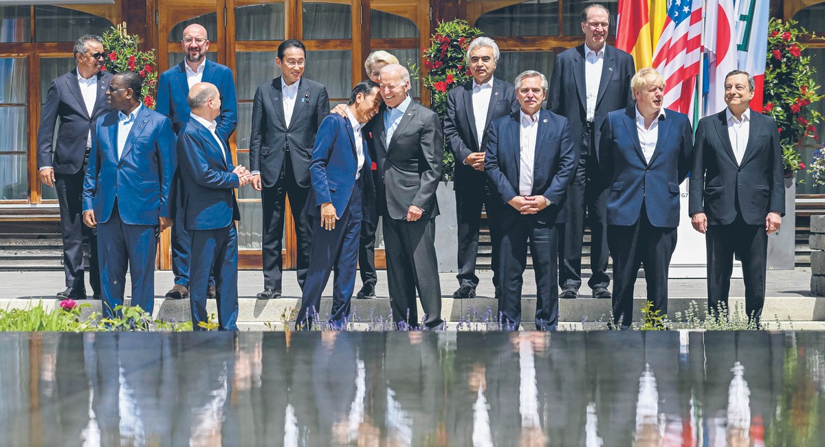 Poprzedzające szczyt NATO w Madrycie spotkanie grupy G7 w Bawarii koncentruje się na próbach zmarginalizowania Moskwy