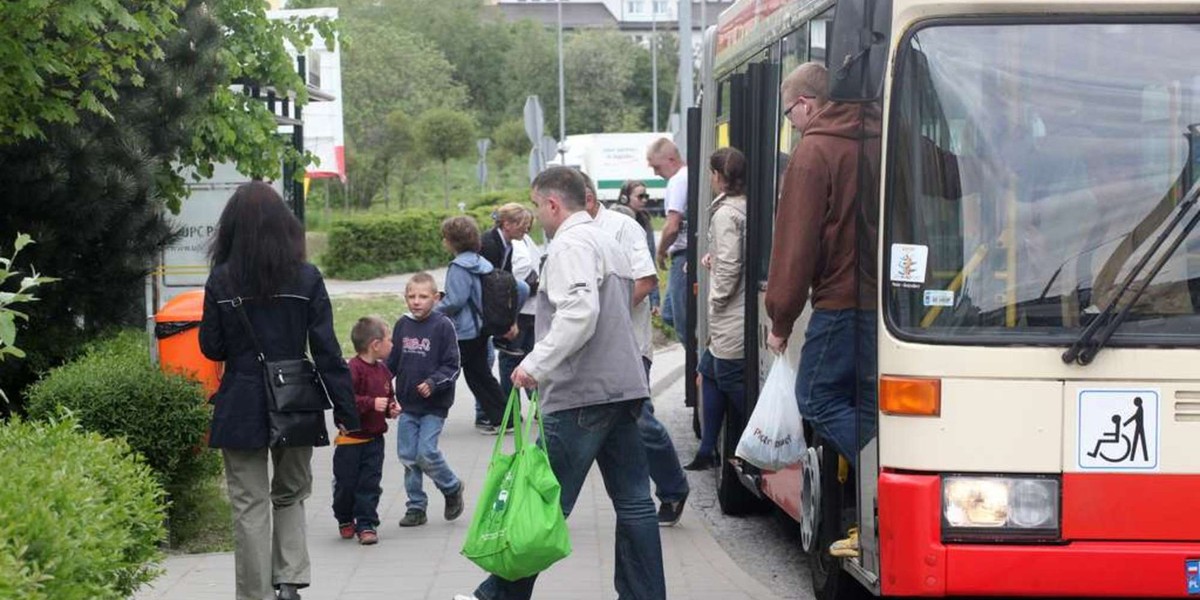 biletomat na przystanku