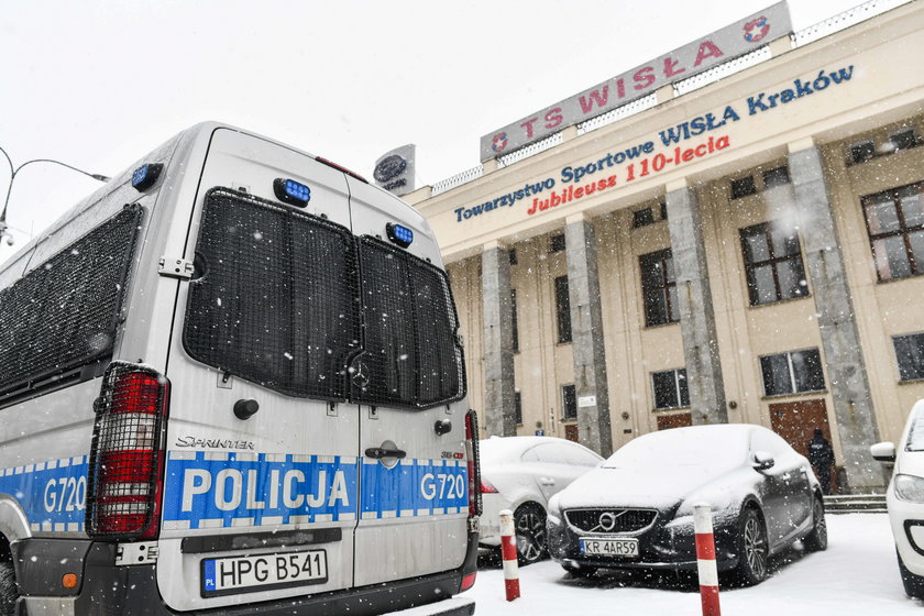 PRZESZUKANIE HALA WISLA KRAKOW LYK