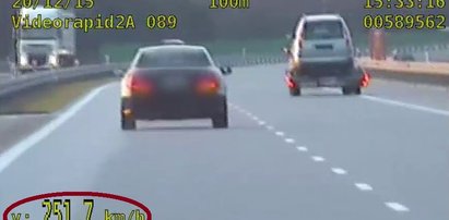 Pędził autostradą 250 km/h. Nie stracił prawa jazdy