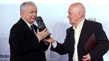 Jarosław Kaczyński wręczył Rymkiewiczowi nagrodę im. L. Kaczyńskiego