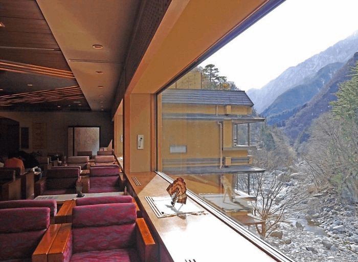 Japonský hotel Nishiyama Onsen Keiunkan