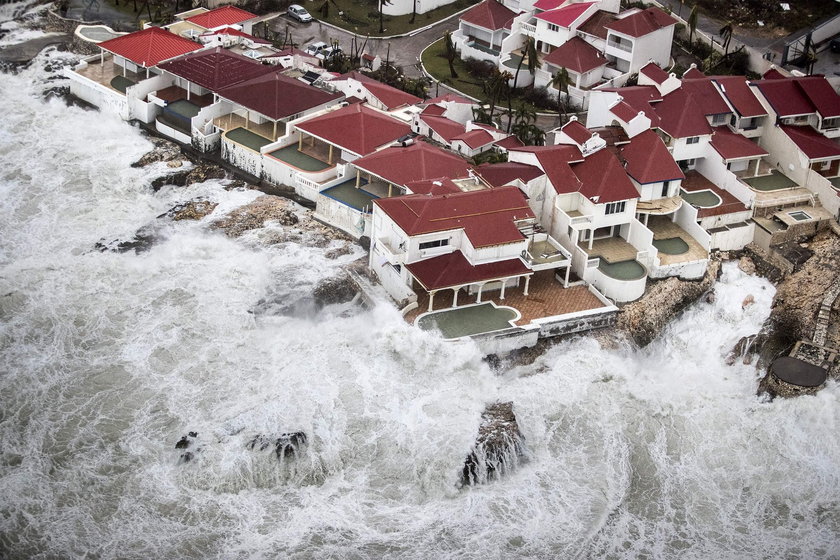 Huragan Irma sieje spustoszenie. Są ofiary śmiertelne