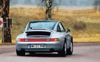 Porsche 911 Carrera 3.6 (993) - z archiwum Auto Świata