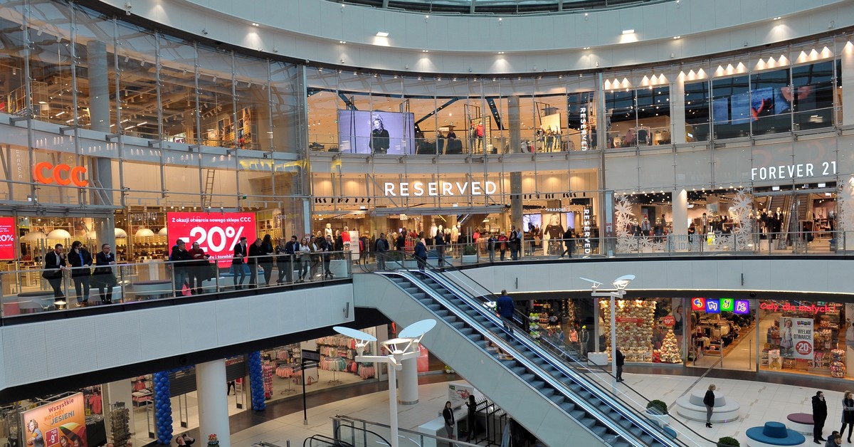 01.02.2026 to niedziela handlowa? Wszystkie sklepy otwarte 1 lutego czy obowiązuje zakaz handlu. Czy jutro jest niedziela handlowa?