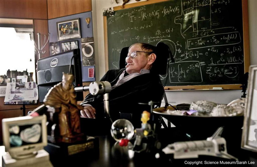 Stephen Hawking chodzi do seks klubu