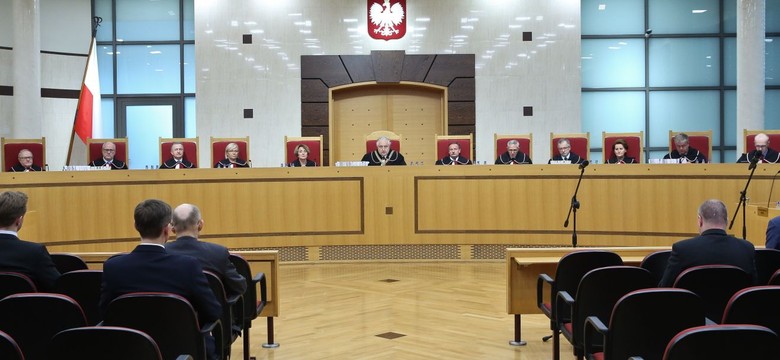 Komisja sejmowa za poprawkami Senatu do ustawy o TK