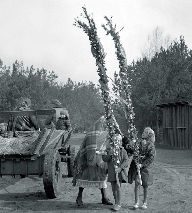 Niedziela Palmowa w Łysych na Kurpiach. 1966 r.