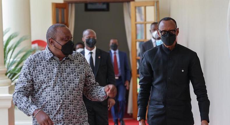 President Uhuru Kenyatta and President Paul Kagame at State House