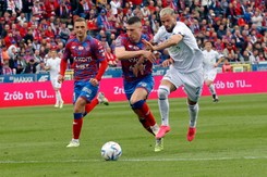 Raków już nic nie musi. Lech wygrał w Częstochowie [WIDEO]