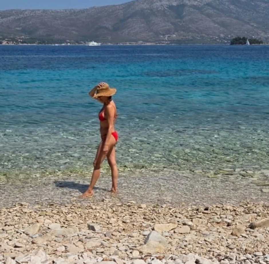 Adriana Čortan, objava