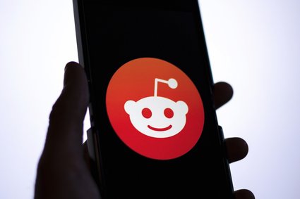 Reddit walczy z cyberprzestępcami. Chcą 4,5 mln dolarów i zmiany w polityce cenowej serwisu