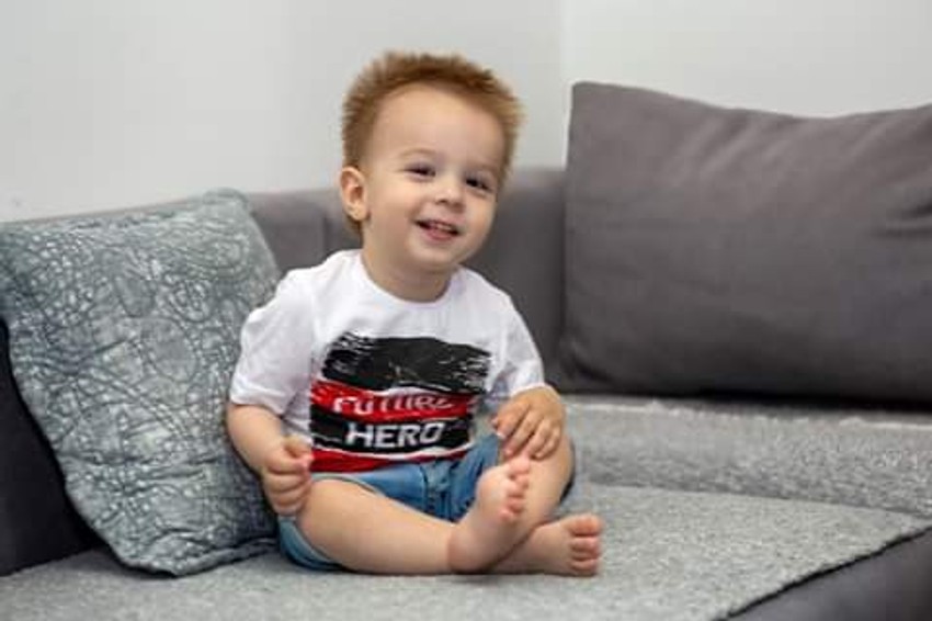 Za njegovo bezbrižno detinjstvo neophodna je operacija