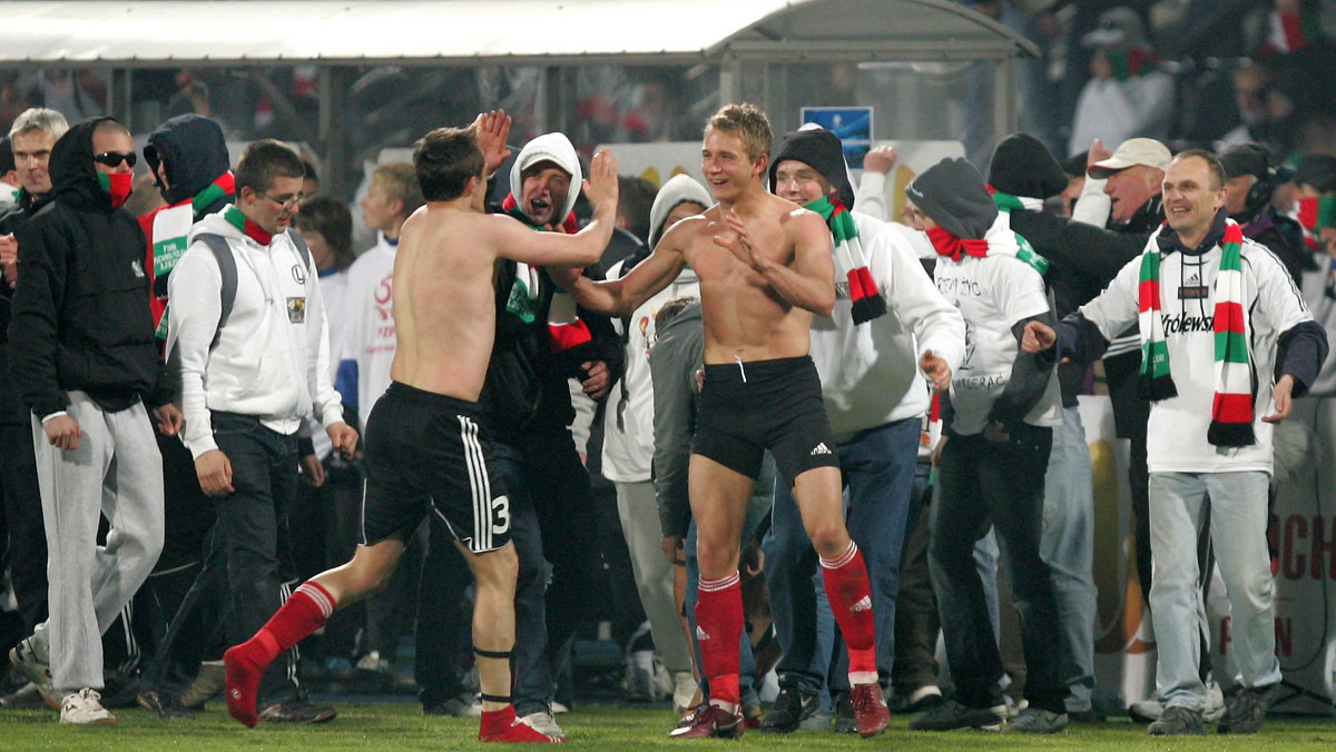Choć od zdobycia przez Legię Pucharu Polski minął już tydzień, to emocje związane z wywalczeniem tego trofeum są wciąż żywe wśród piłkarze stołecznej drużyny. Przekonał o tym obrońca Legii Jakub Rzeźniczak.