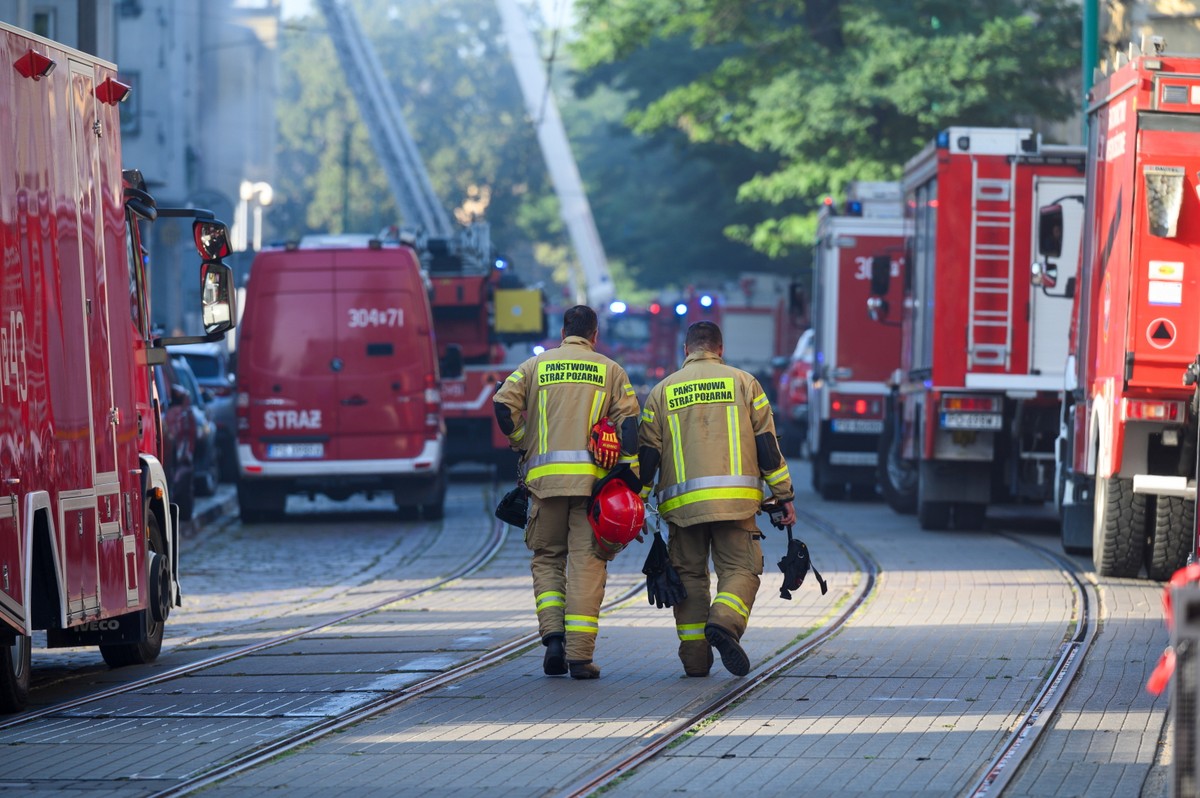 Poznań: Odnaleziono ciała dwóch strażaków