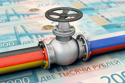 Jak płacić w rublach za gaz z Rosji bez łamania sankcji? Instrukcje Komisji Europejskiej