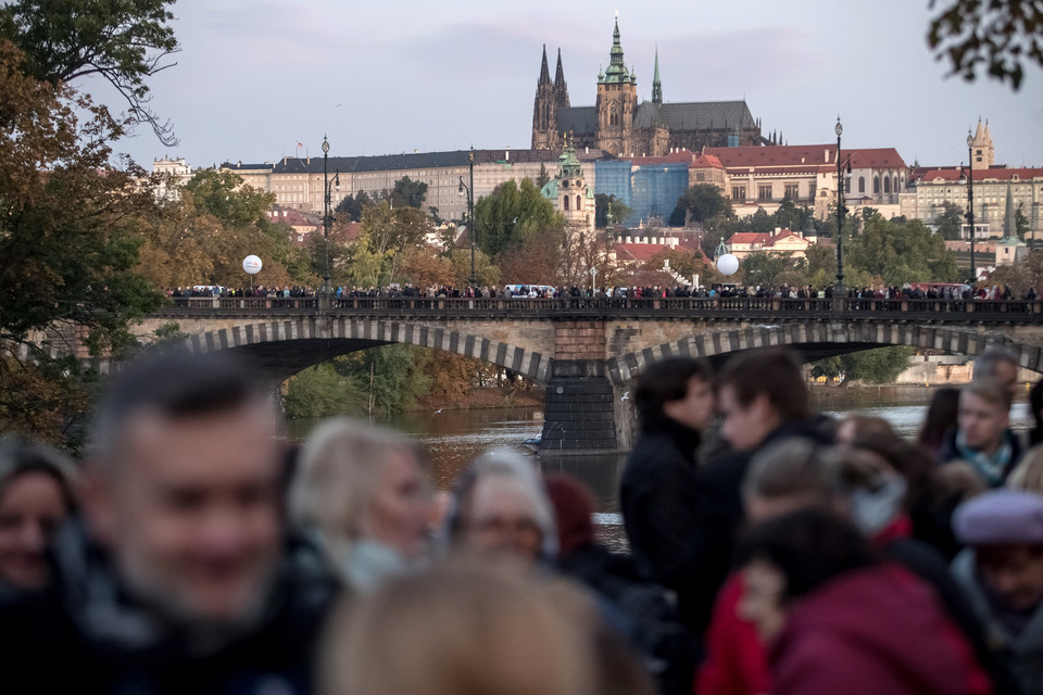 Czesi żegnają Karela Gotta