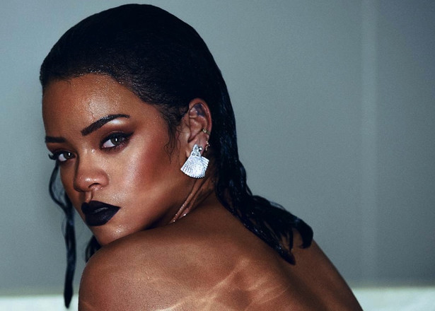 Rihanna życzy wesołych świąt, ale wciąż milczy o nowej płycie