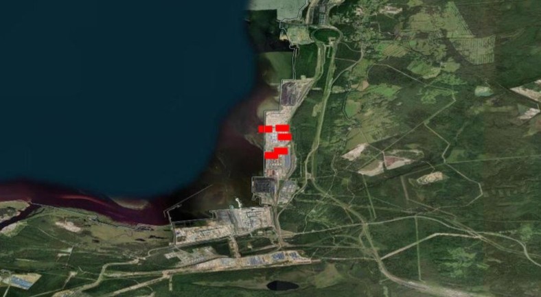 Port w Ust-Łudze płonie od tygodnia