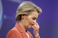 "Gruntowny przegląd ETS". 10 krajów UE wezwało szefową KE do działań