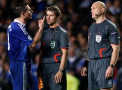 Chelsea: Sędzia nas okradł! Zobacz wideo