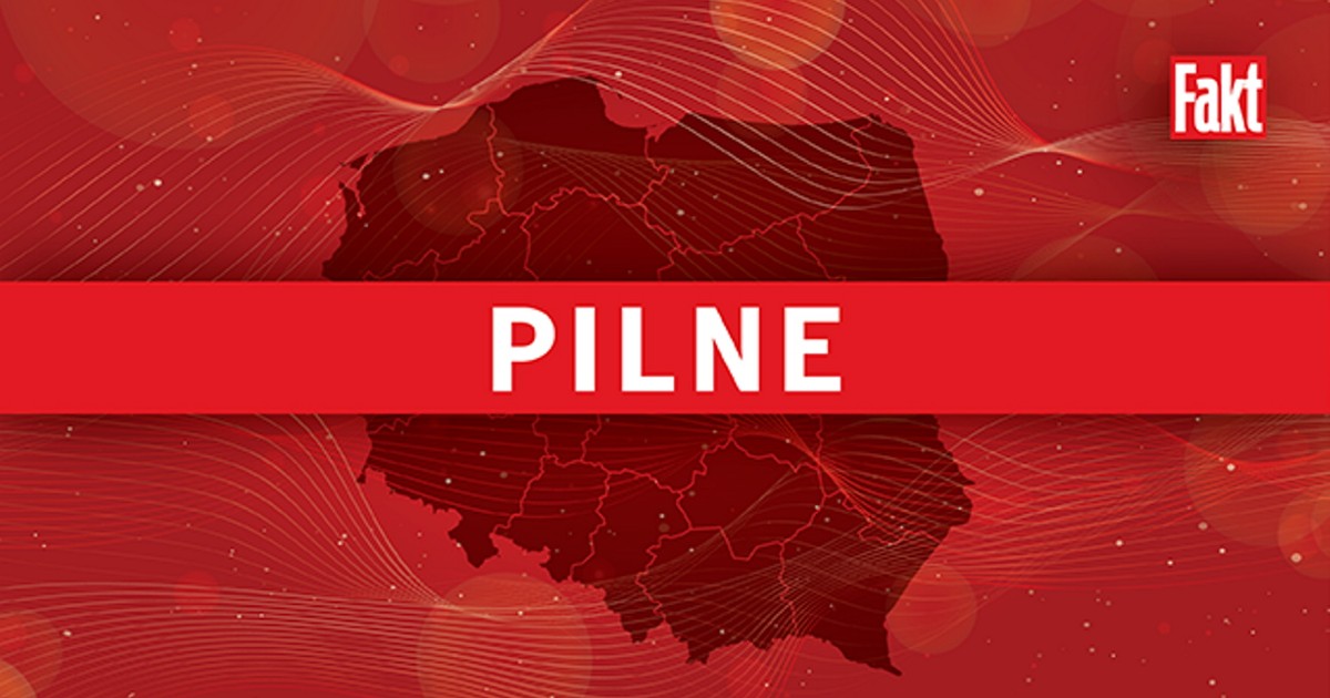 Groźny wypadek pod Opocznem. Autokar z 50 dziećmi uderzył w auto