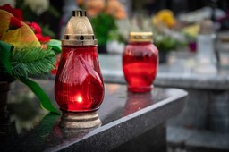 od 19 marca drożej na cmentarzach. nie tylko pochówek. zmienią się też