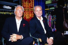 "Ja oblačim PROSTITUTKE, ti oblačiš dame koje idu u CRKVU": Kako su se ljuti rivali ARMANI I VERSAĆE borili za titulu KRALJA ITALIJANSKE MODE