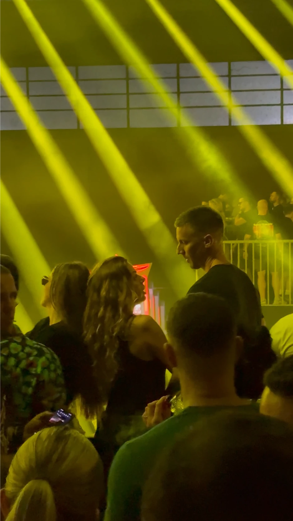 Katarina Radivojević na rejv žurki