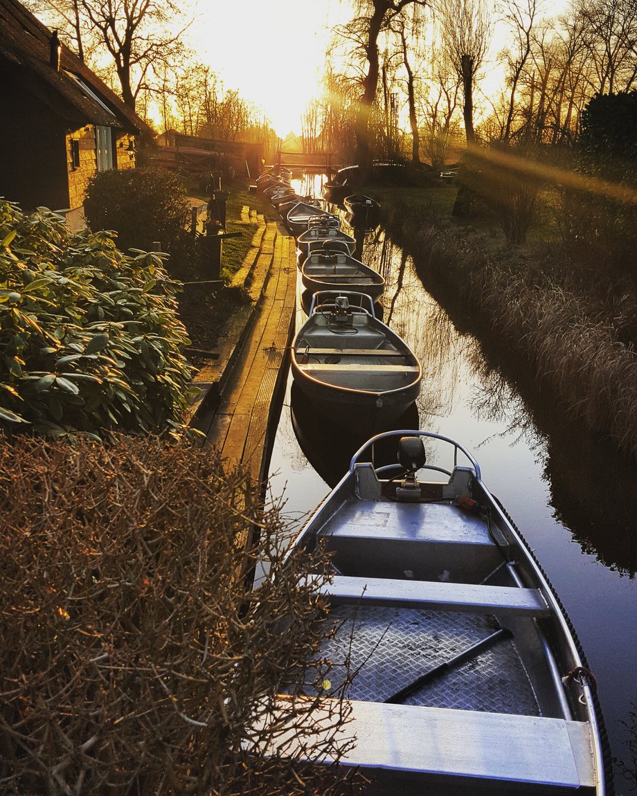 Giethoorn -  wieś w holenderskiej prowincji Overijssel.