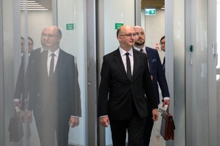 Piotr Wawrzyk zeznaje przed komisją śledczą ds. afery wizowej