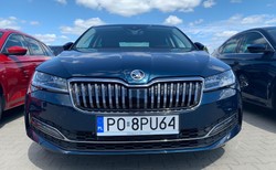 Rozpoznasz te tablice rejestracyjne? QUIZ nie tylko dla motofanów. Zdobędziesz więcej niż 7/10?