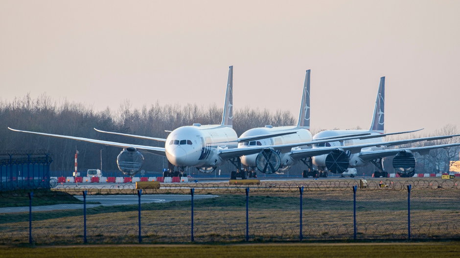 Awaryjne lądowanie samolotu na lotnisku w Katowicach