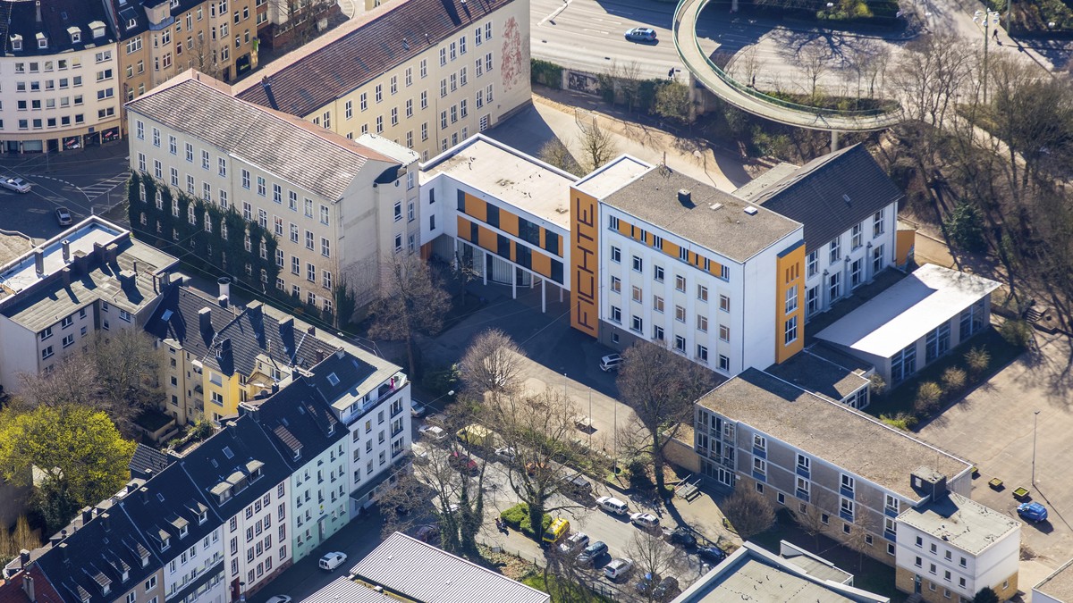 Osnovna škola - ilustracija