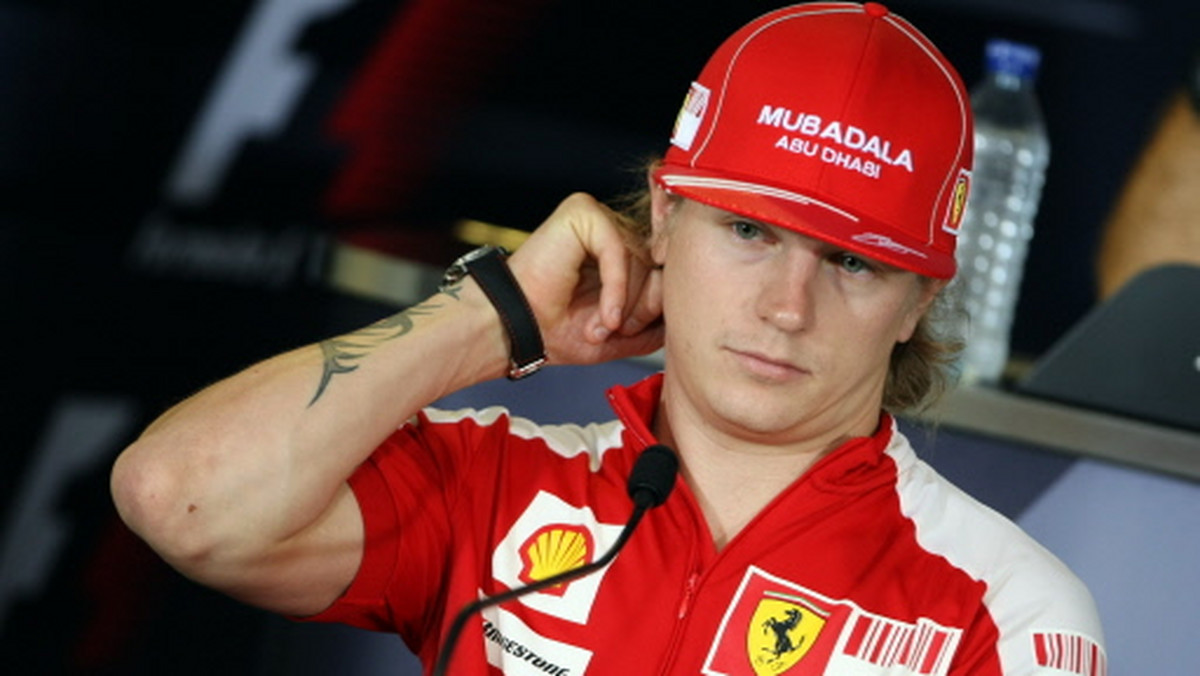 Kimi Raikkonen ma już za sobą przymiarkę do fotela samochodu Lotus. Mistrz świata z sezonu 2007 odwiedził fabrykę w Enstone, gdzie po raz pierwszy od 2009 roku zasiadł w kokpicie wyścigówki F1.