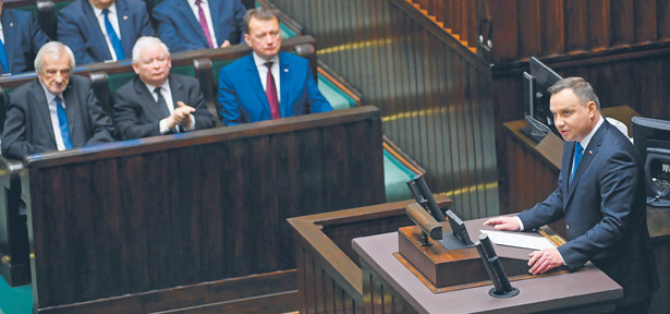 Sejm dla PiS, Senat dla opozycji